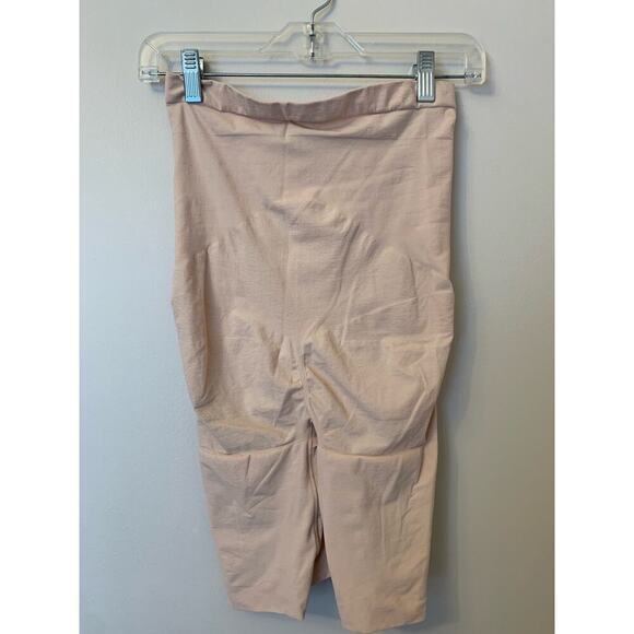 SPANX Shapewear High Waisted Shorts Beige 1X - Picture 2 of 3